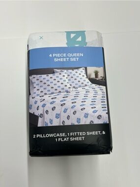 NEW NCAA North Carolina Tarheels 4 Piece Queen Sheet Set
